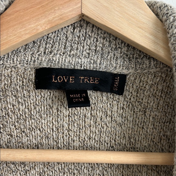 Love Tree Sleeveless Long Sweater Knit Cardigan - Picture 3 of 9
